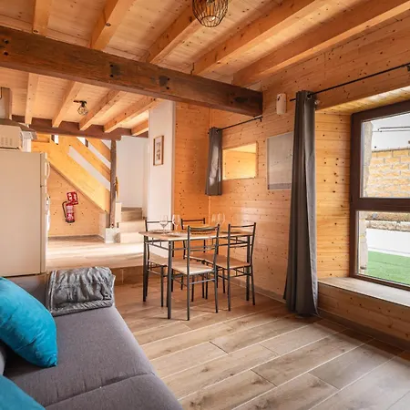 Apartment Singular *