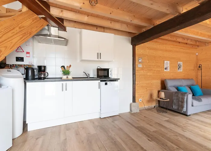 Apartment Singular *