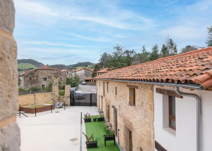 Singular * Puente Arce